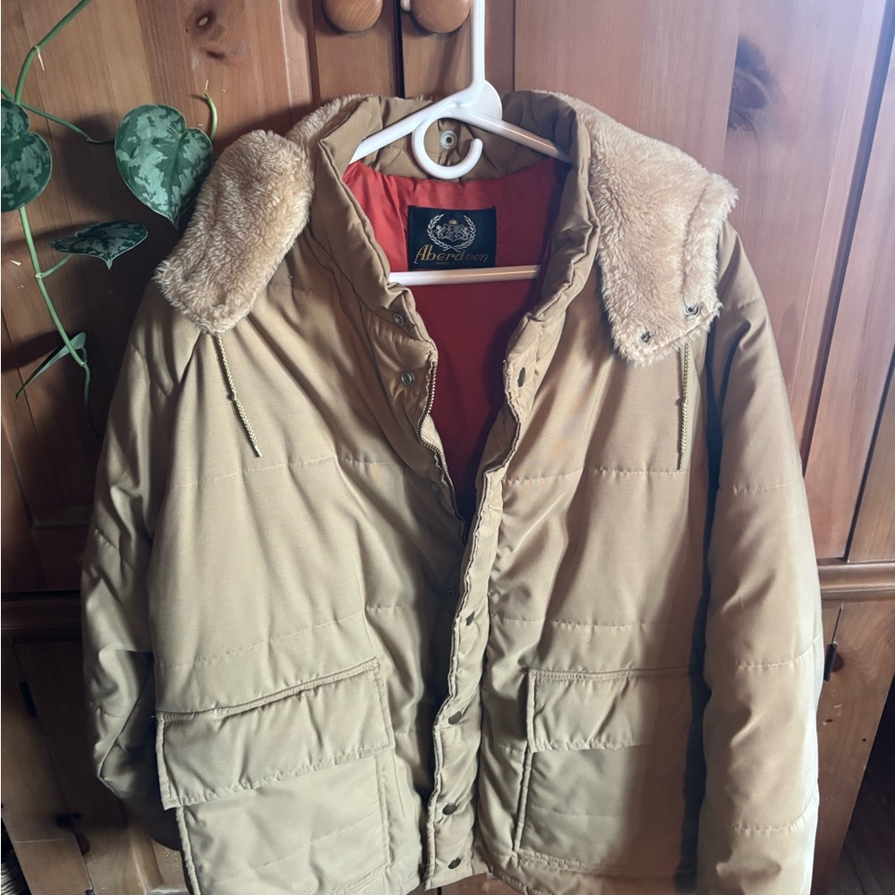 Vintage Aberdeen Beige Puffer Jacket with Faux Fur Trim - Burnt orange lining